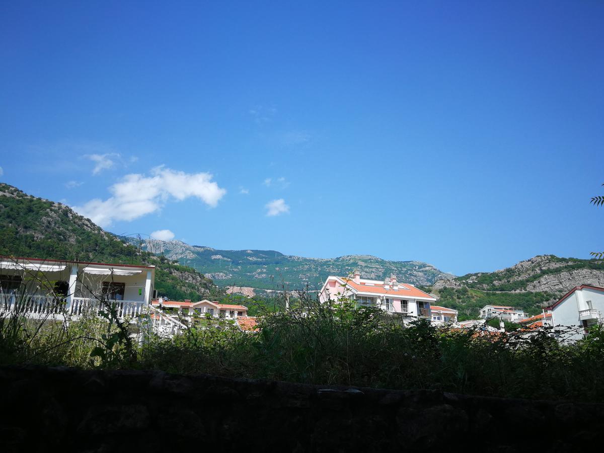Apartment Lavender of Budva Buitenkant foto