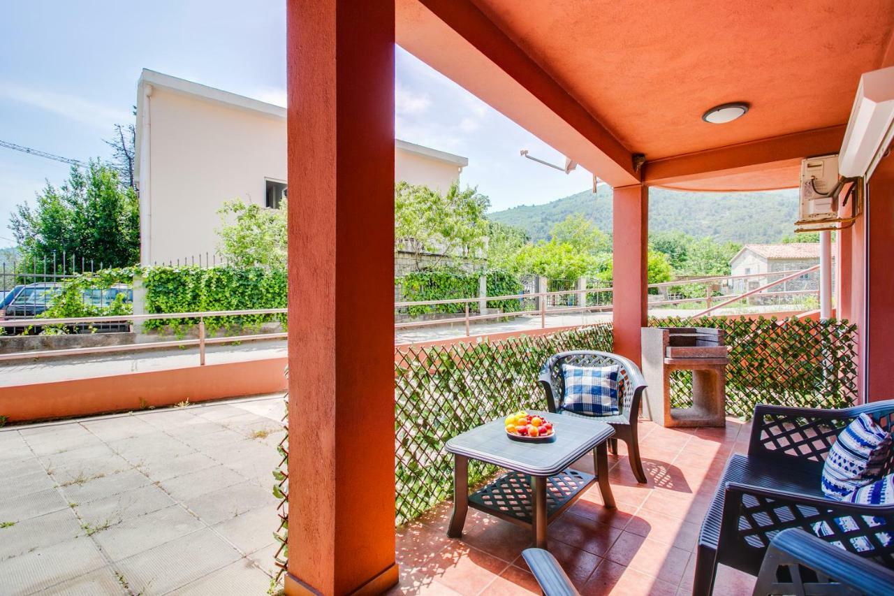 Apartment Lavender of Budva Buitenkant foto